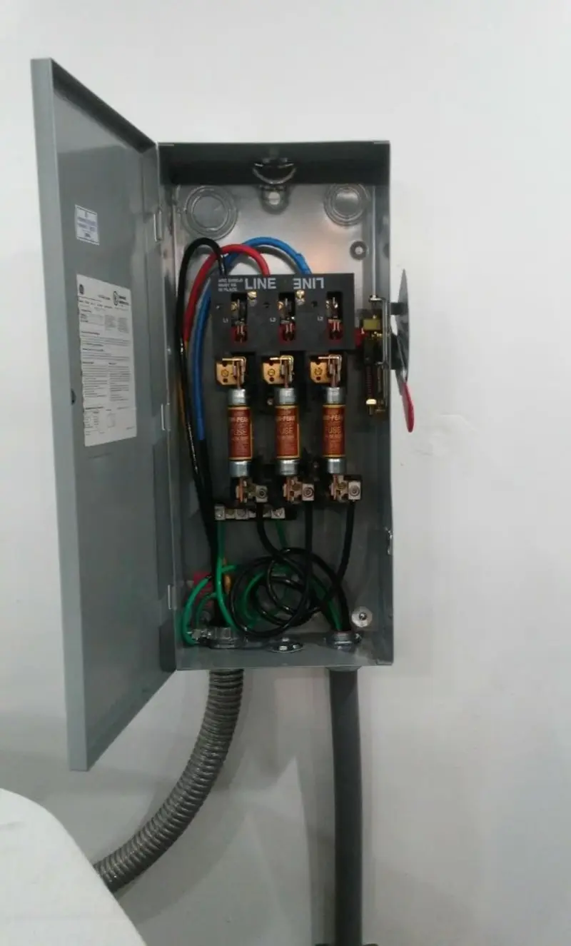 Three-phase disconnect switch installed for Electrical Wiring & Rewiring in Mishawaka